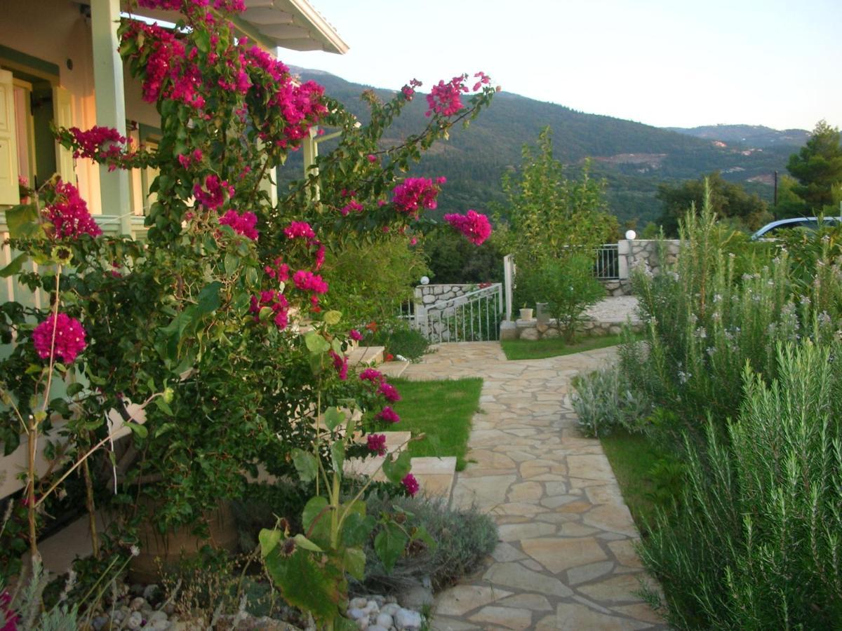 Deep Blue-daphne Apartment Agios Nikitas