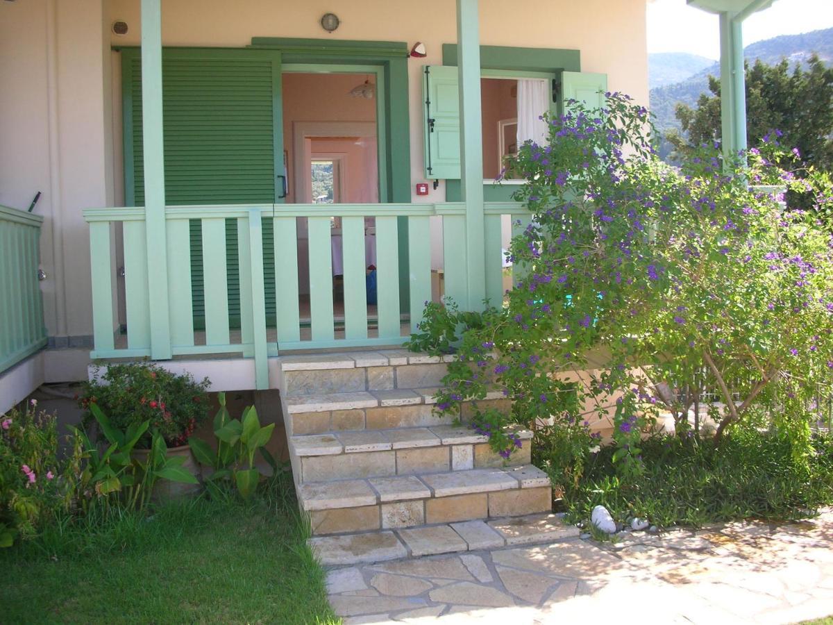 Apartment Deep Blue-daphne Agios Nikitas